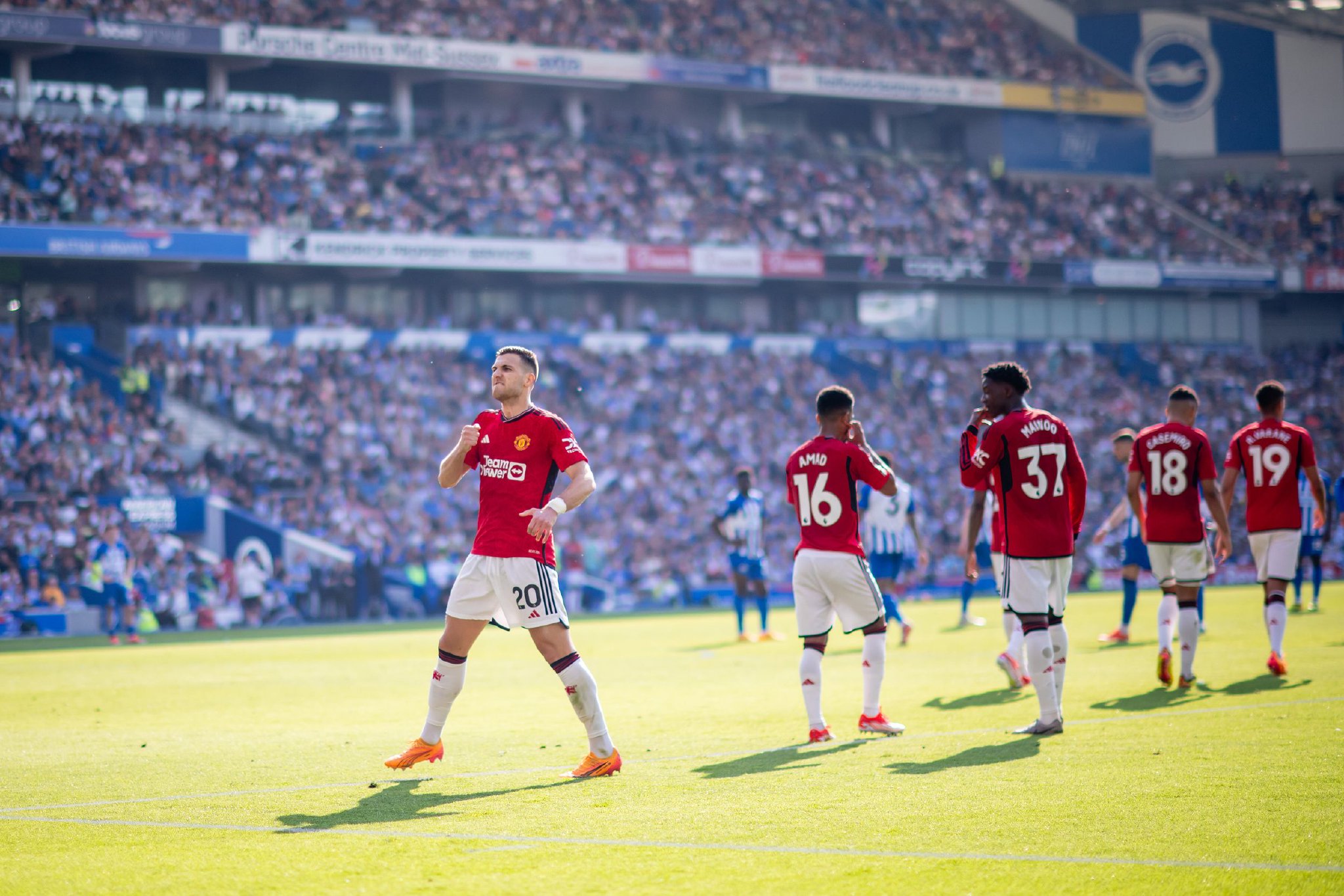 也体现在球 也体现在球