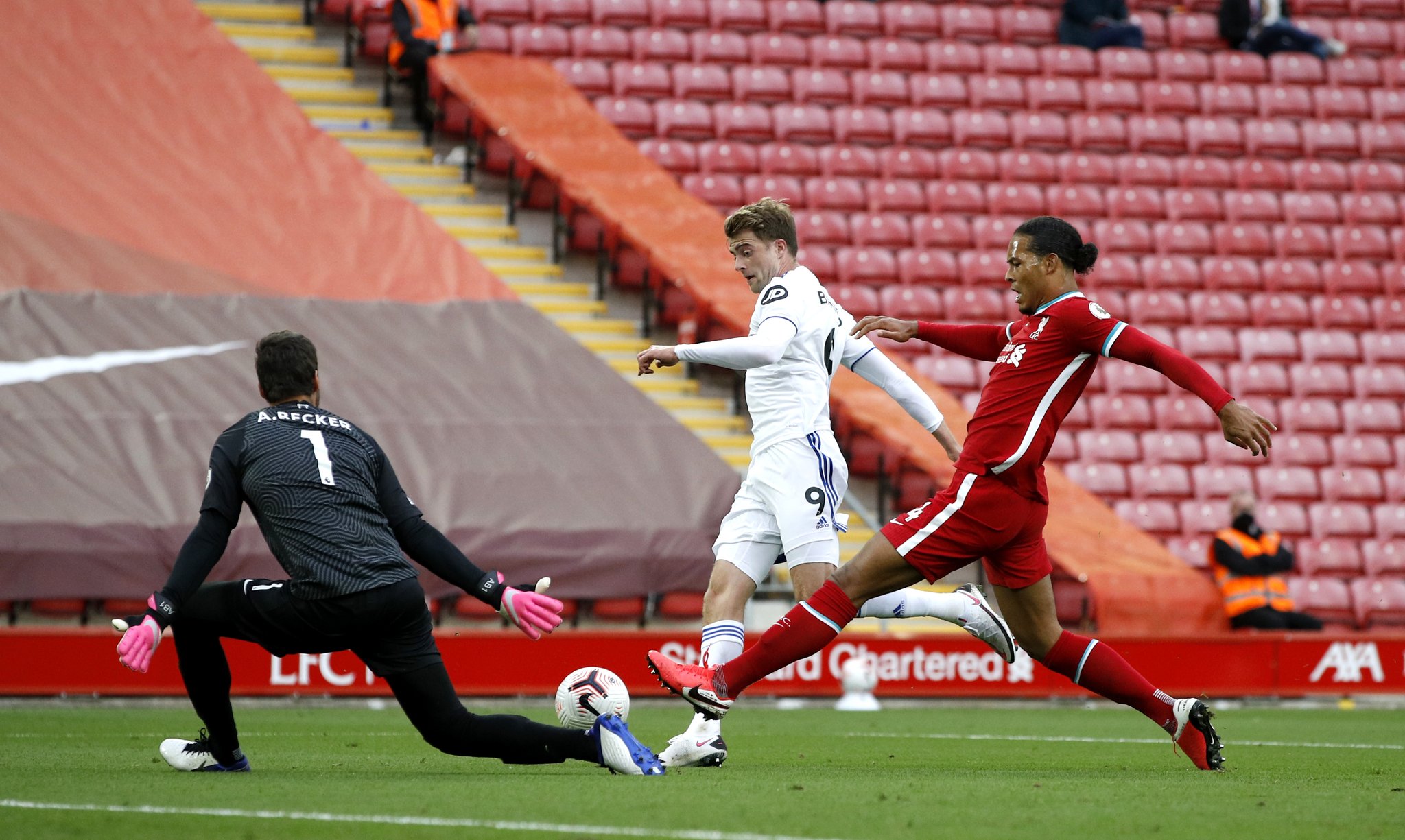 旦出线中国 旦出线中国